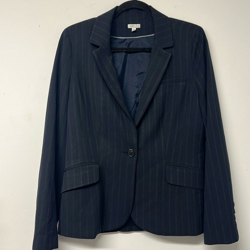 Semantiks pinstripe blazer size 10 navy blue